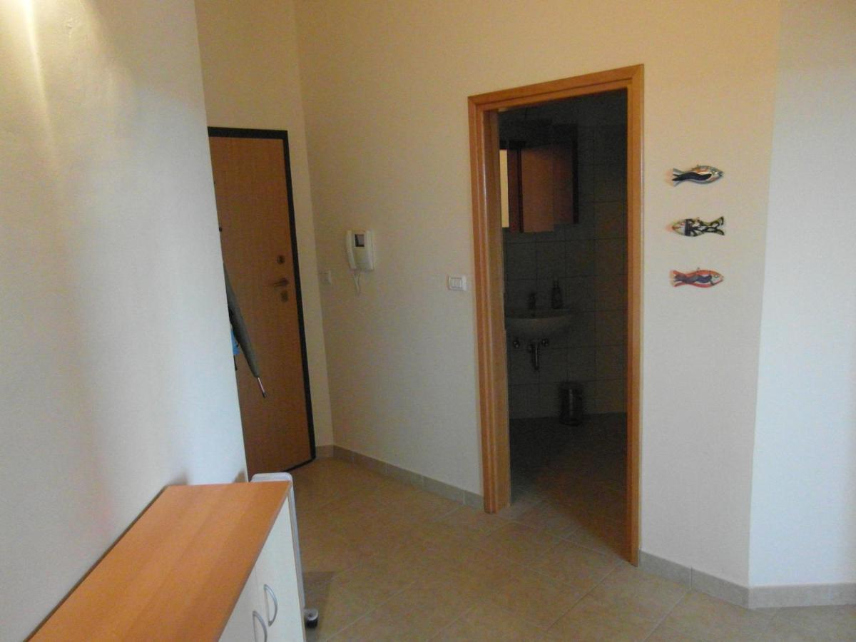 Bentley - Sea-View - 2 Bedroom Apartment Premantura Exteriör bild